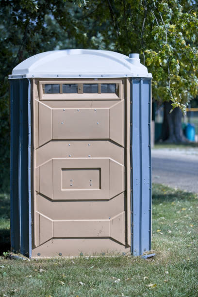 Best Porta potty delivery and setup  in Philippi, WV